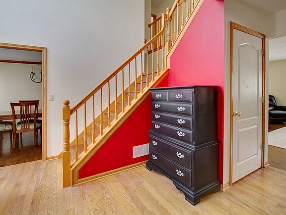 Two Story Foyer 12x12