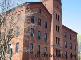387 3rd Ave #401, Troy, NY 12180