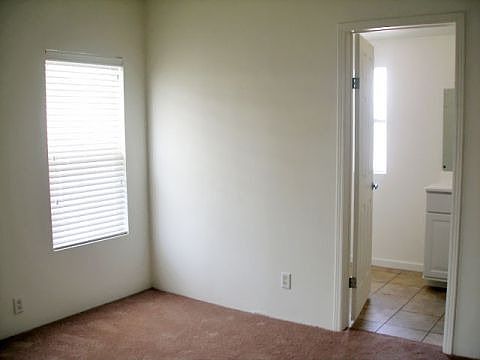 2nd image of 204 Codyerin Dr