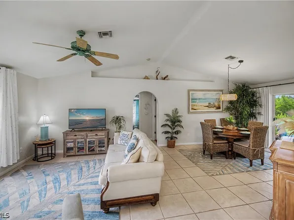 5831 Samoa Dr, Bokeelia, FL 33922