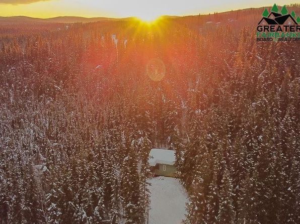 fairbanks-alaska-2067850568 picture