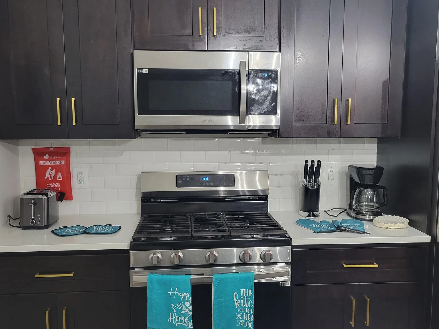 3 bed, 1.0 bath, 1600 sqft, $858 — Photo 4