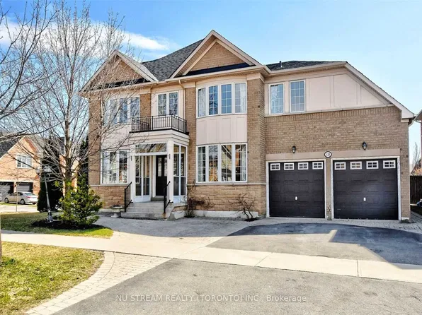 133 Selwyn Rd, Richmond Hill, ON L4E 5E5