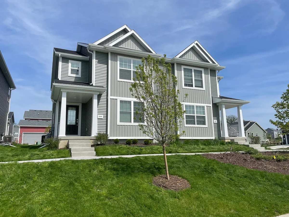 Building Photo - 1089 Range Trl
