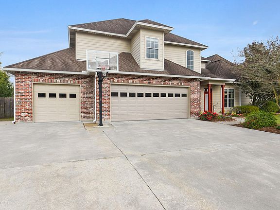 3rd image of 101 Mondavi Dr