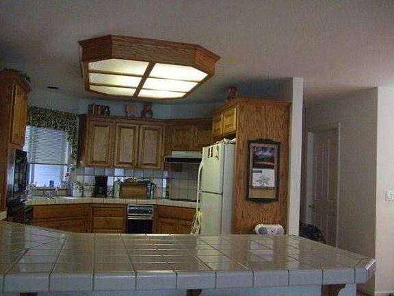 3rd image of 1153 Beach Ct