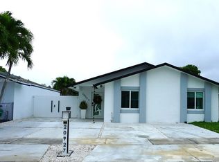 Strawberry Field Sub, Miami, FL 33177