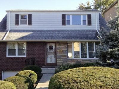 1176 14th St, Fort Lee, NJ, 07024