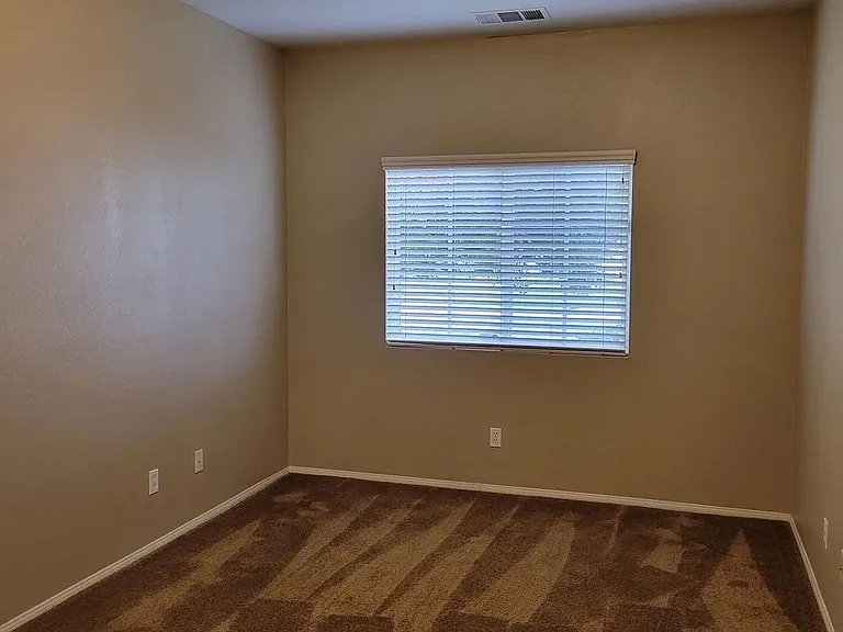 2274 Purple Finch Ct — Photo 45