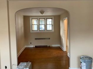 526 Timberlake Rd, Upper Darby, PA 19082