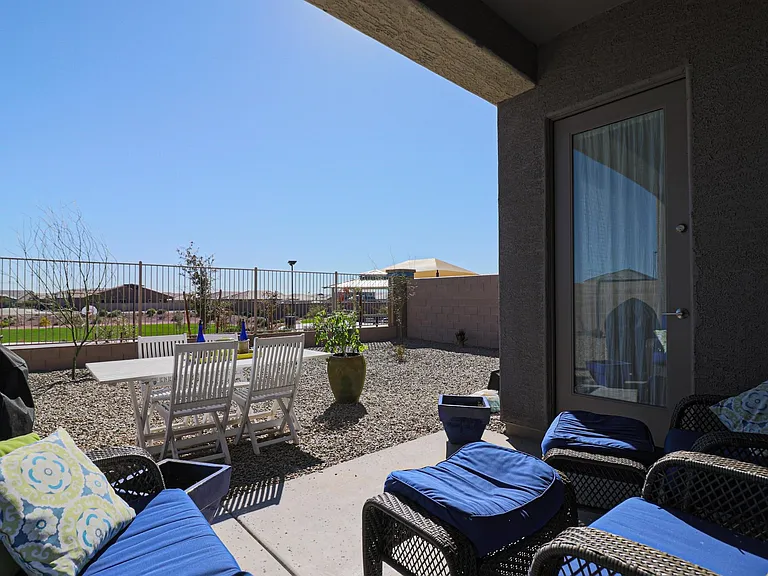 19848 W Monterosa St — Photo 9