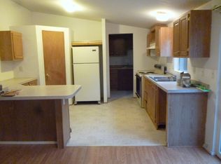 211 8th Ave, Port Hadlock, WA 98339