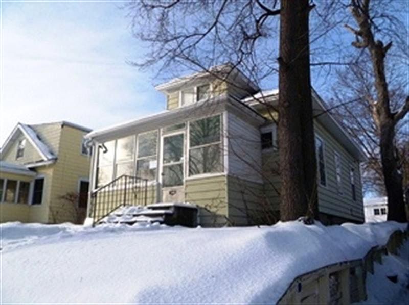 2nd image of 4006 3rd Ave S