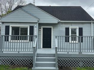 3010 Arizona Ave, Flint, MI 48506