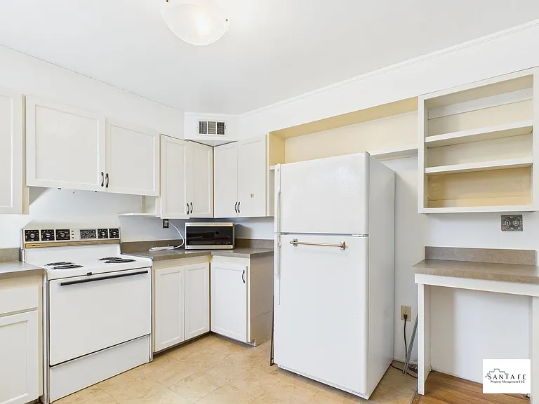 204 Solana Dr — Photo 8