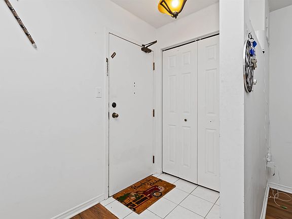 5th image of 93 Kearney Lake Rd #311