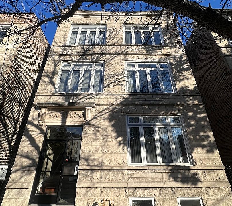 1st image of 1009 S Claremont Ave