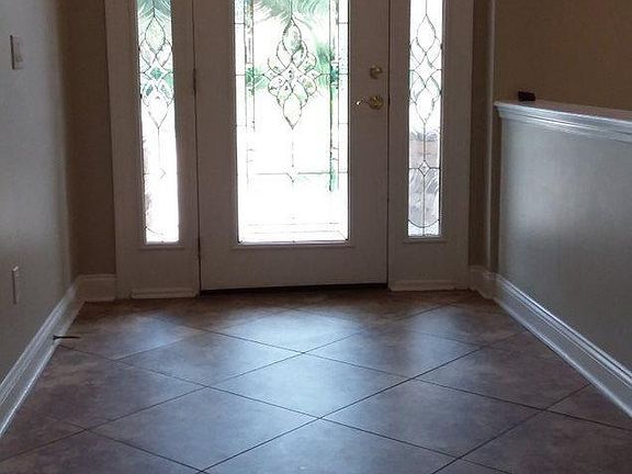 4th image of 877 Eagle Point Dr