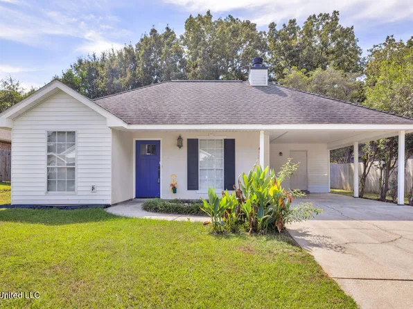 9810 Ana Hulu St, Diamondhead, MS 39525
