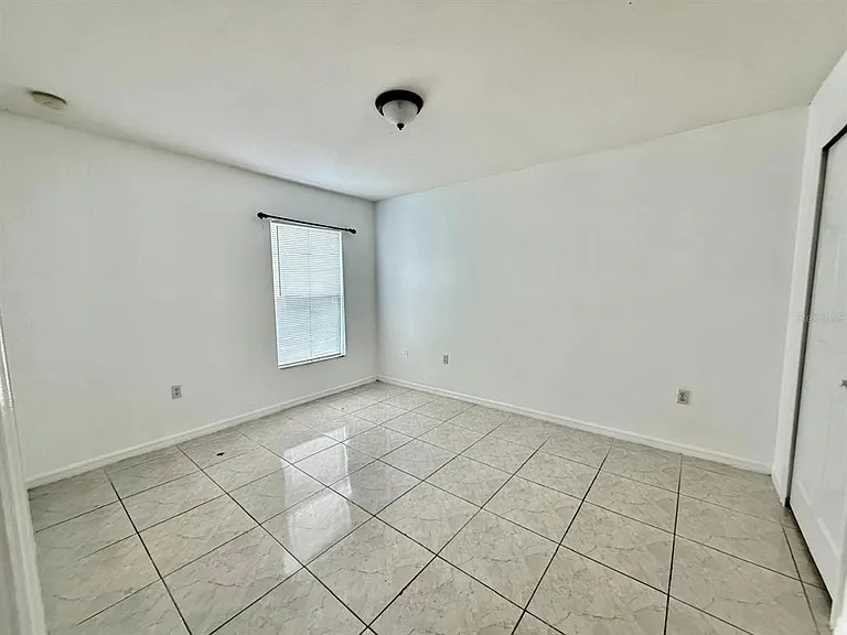 3264 Deltona Blvd — Photo 16