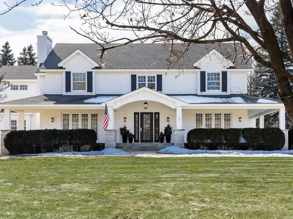 7 Circle E, Edina, MN 55436