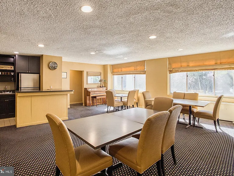 11801 Rockville Pike #209 — Photo 31