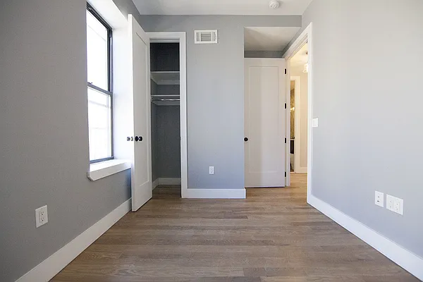 Rented by Brooklyn Group | media 32