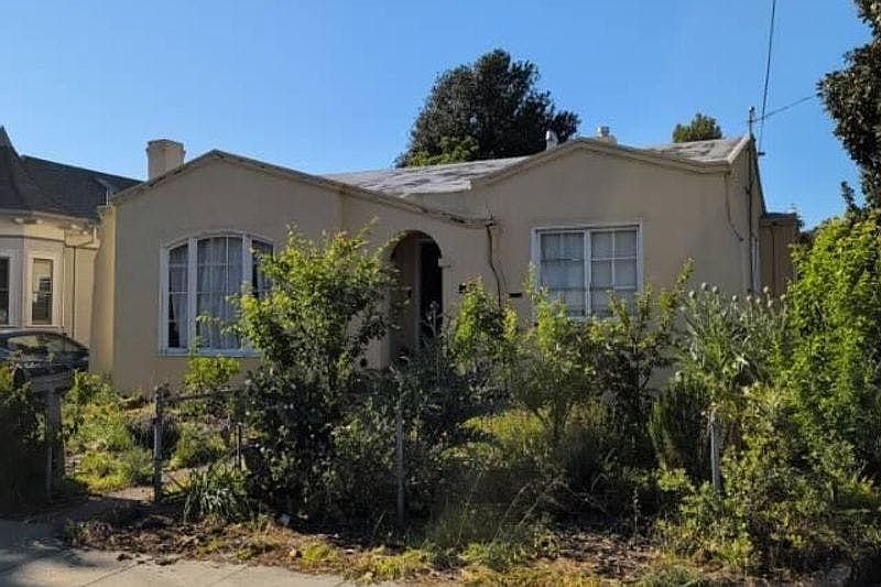 1st image of 494 Juana Ave