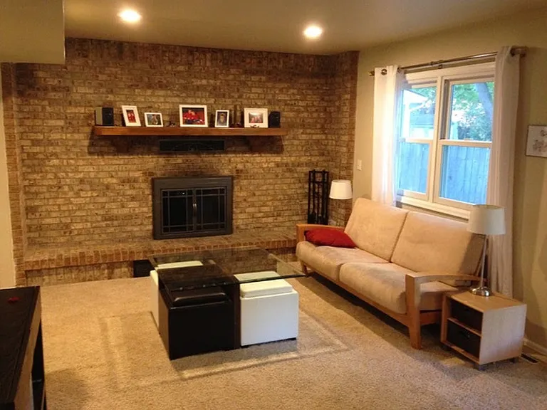 Living area with Fireplace