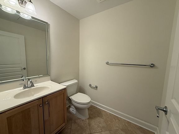 4th image of 670 Town Center Dr Unit 202