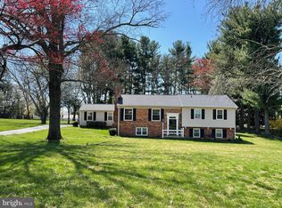 12916 Scarlet Oak Dr, Darnestown, MD 20878