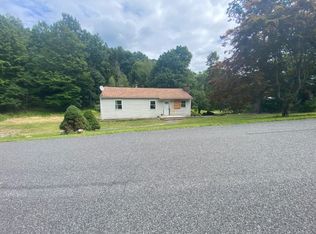 625 Fitzsimmons Rd, Milan, NY 12571