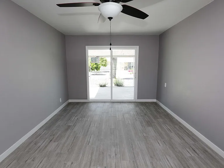 10631 W Salem Dr — Photo 22