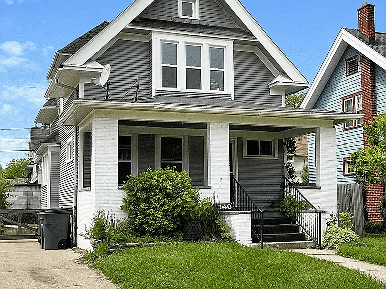 1140 Radcliffe Dr — Photo 1
