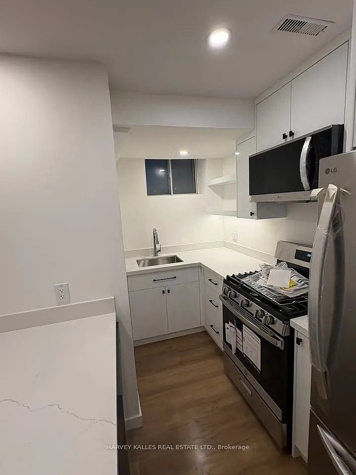 1 bed, $2,200 — Photo 3