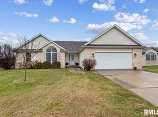 5404 Jaeger Dr, Springfield, IL 62711