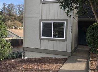 1520 Monterey Dr, Santa Rosa, CA 95405