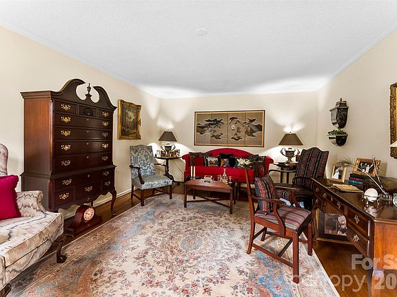 5th image of 1025 Rudd Rd