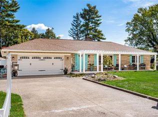 3191 Arrow Point Dr, Zanesville, OH 43701