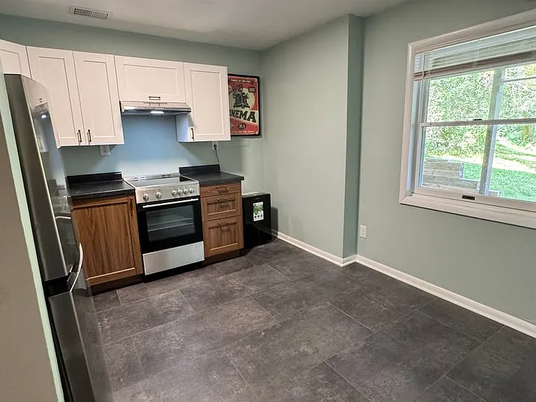 1625 S Maple Rd — Photo 63