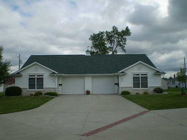 1st image of 572 Briarheath Dr