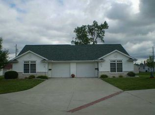 572 Briarheath Dr, Defiance, OH 43512