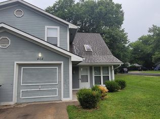 404 Spring Ave, Liberty, MO 64068