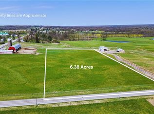 Burton Windsor Rd, Middlefield, OH 44062