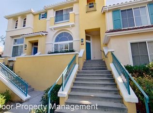 1305 Reggio Aisle, Irvine, CA 92606