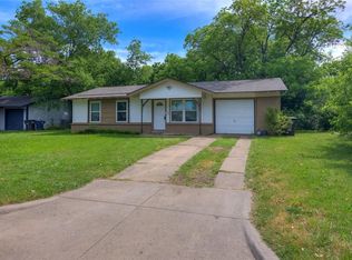 5444 McConnell Dr, Fort Worth, TX 76134