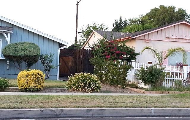 2nd image of 19839 Leadwell St