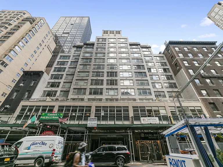65 W 55th St #5G — Photo 11