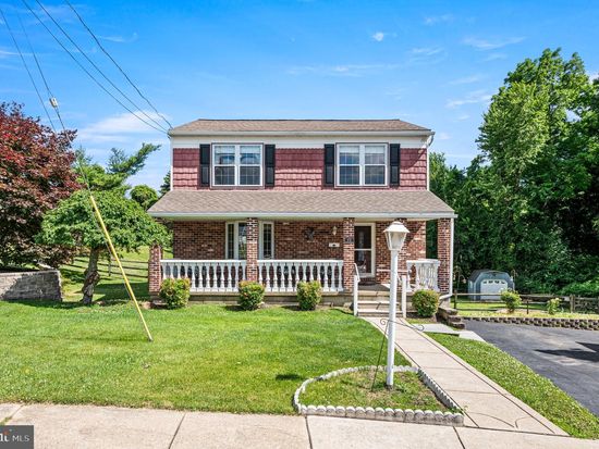 15 Scott Ln, Brookhaven, PA 19015