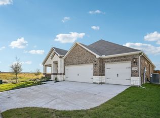 4205 Granbury Dr, Farmersville, TX 75442